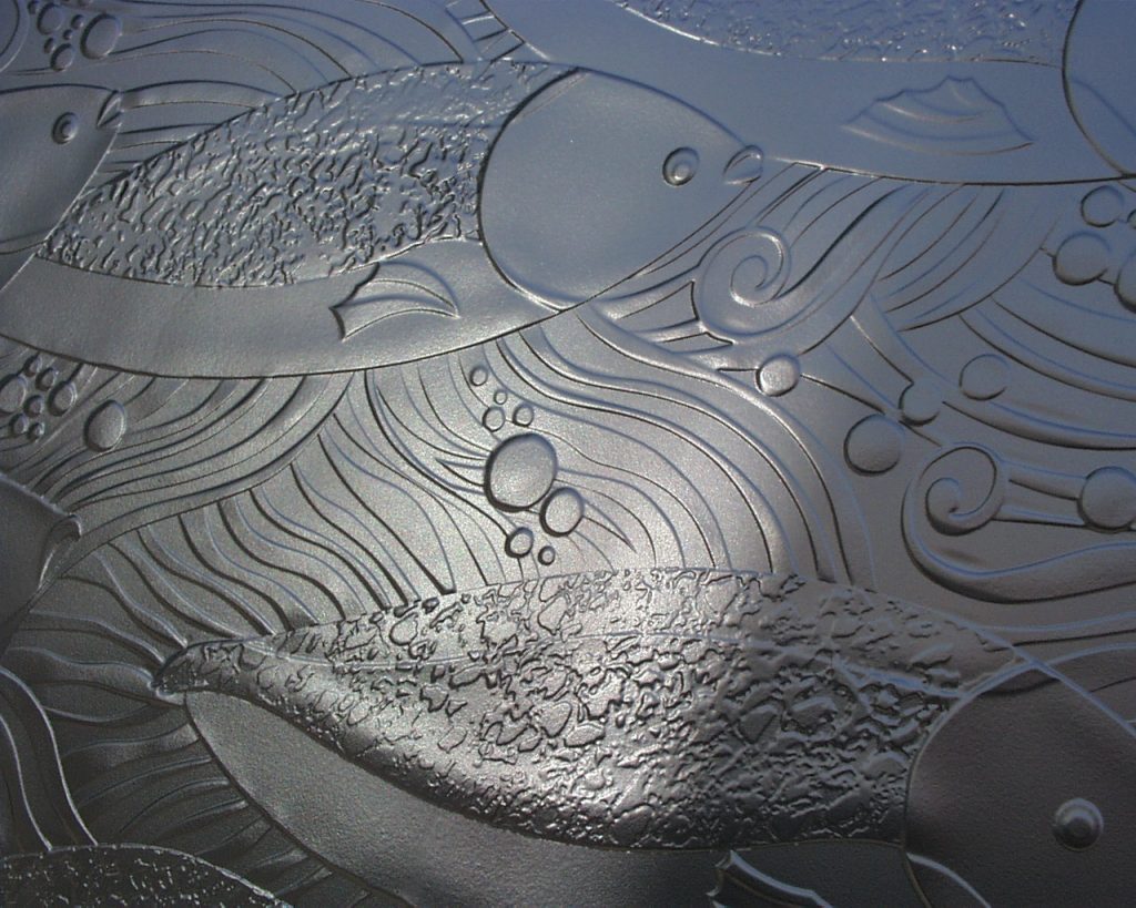 Engraving and sandblasting details